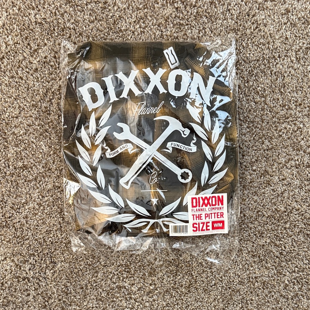 DIXXON Flannel Shirt in Black and Gold